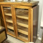 802 3213 DISPLAY CABINET